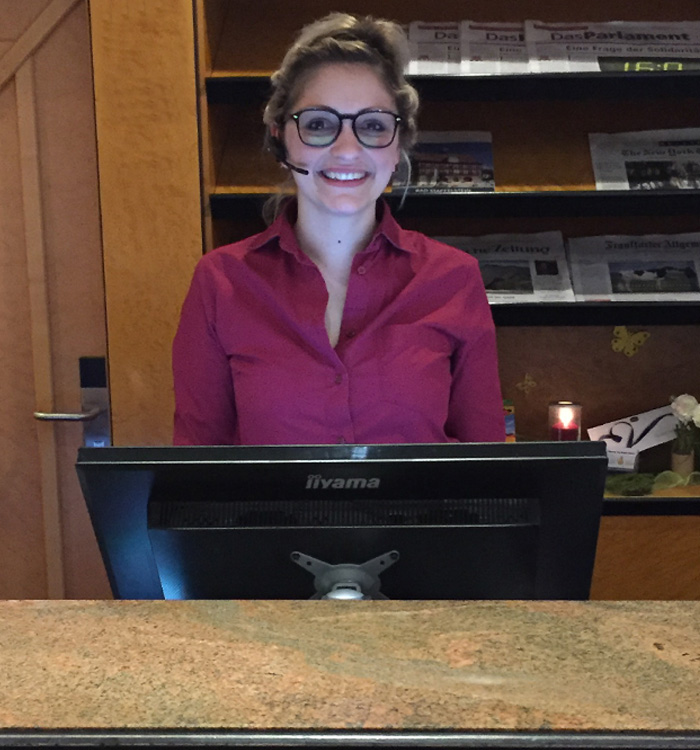 Tina Pondor, Reservierungsleitung, Best Western Plus Kurhotel an der Obermaintherme, Bad Staffelstein Tina Pondor, Reservierungsleitung, Best Western Plus Kurhotel an der Obermaintherme, Bad Staffelstein